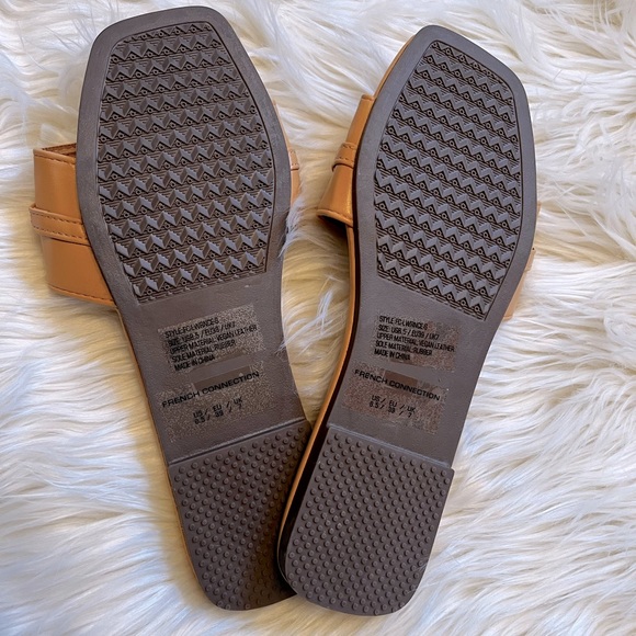 French Connection Lawrence Sandal - Picture 3 of 6